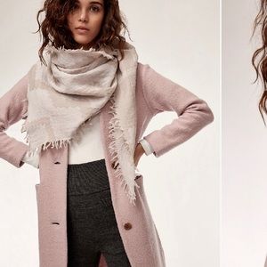 Aritzia Wilfred Diamond Mosaic Triangle Scarf